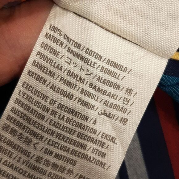 Hollister Colorful Striped Button Down. NEW. - Picture 5 of 9